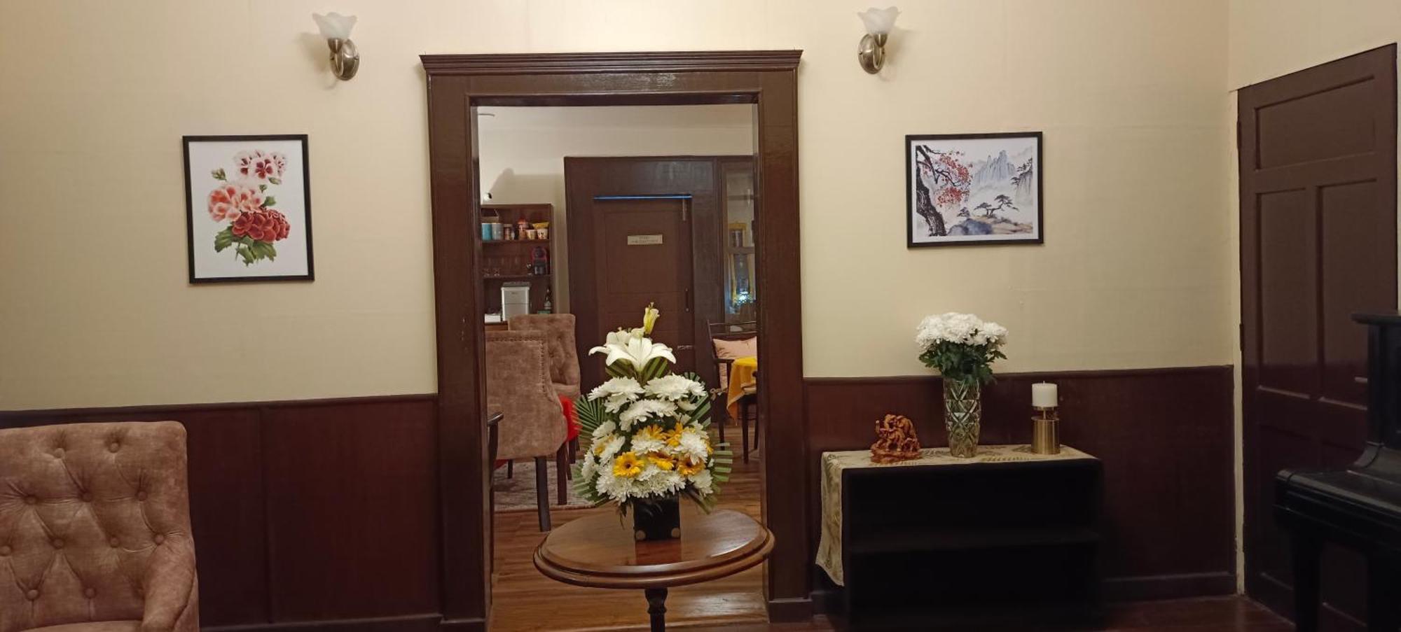 Montevideo Boutique Homestay Shillong Exterior photo